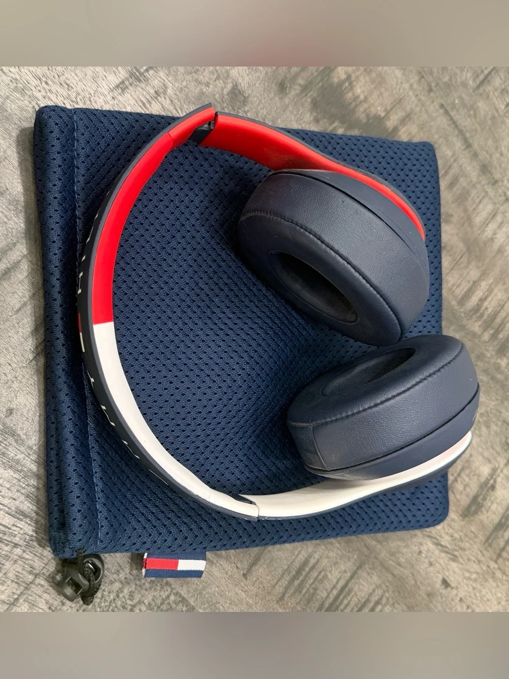 Tommy Hilfiger tommy hilfiger